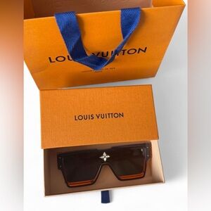 Louis Vuitton cyclone sunglasses brand new